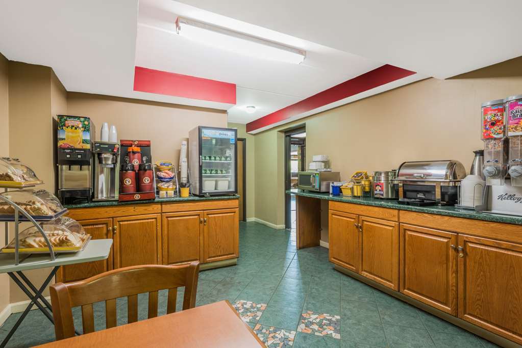 Days Inn By Wyndham Hurstbourne Louisville Facilities photo